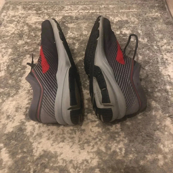 Brooks running shoes - Picture 6 of 6